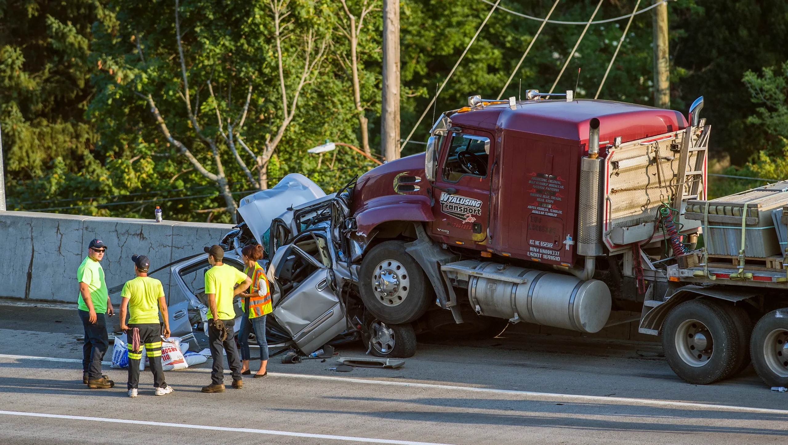Truck Accident 305-800-PAIN